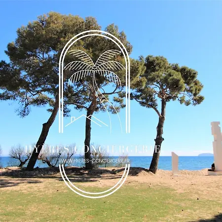Le Berriau-studio-clim/pk/wifi/plage Privee/hyeres Hyères